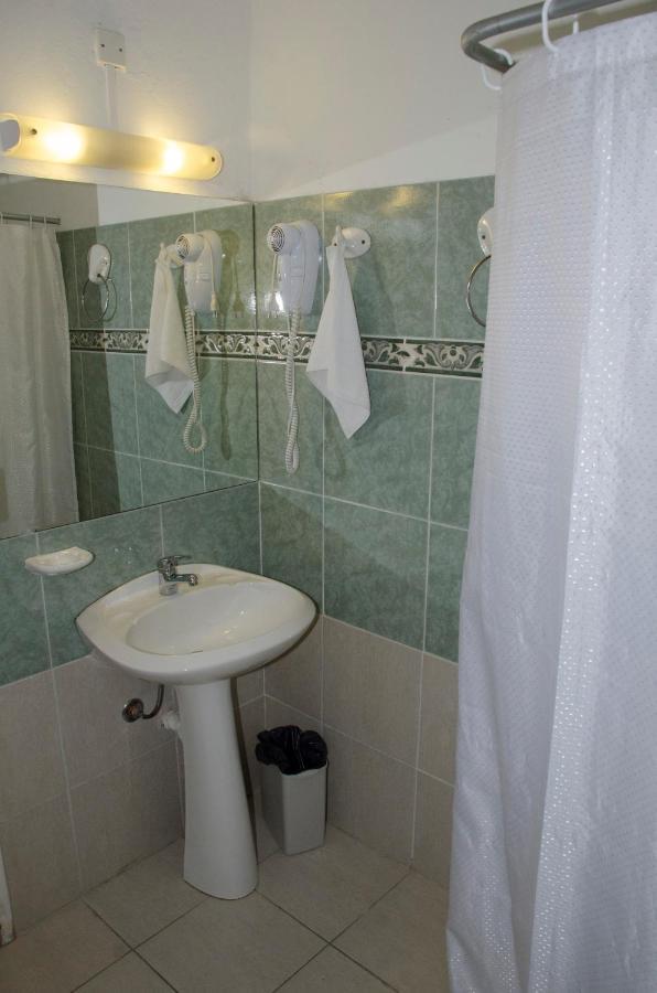 Hotel Rex Piriapolis Bagian luar foto